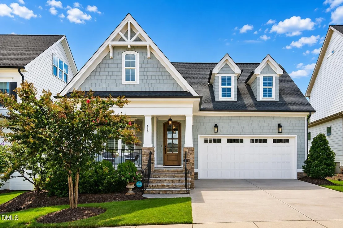 Photo of 136 Post Oak Road