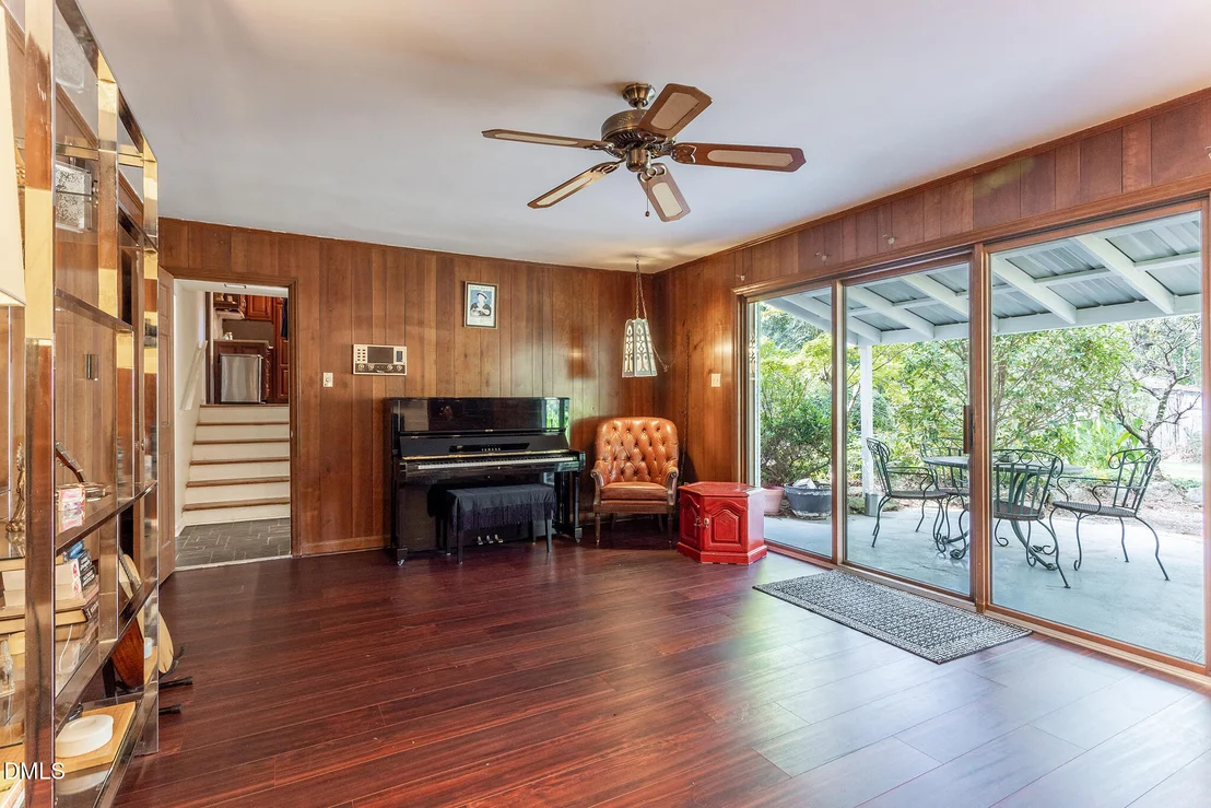 Photo of 4405 David Street