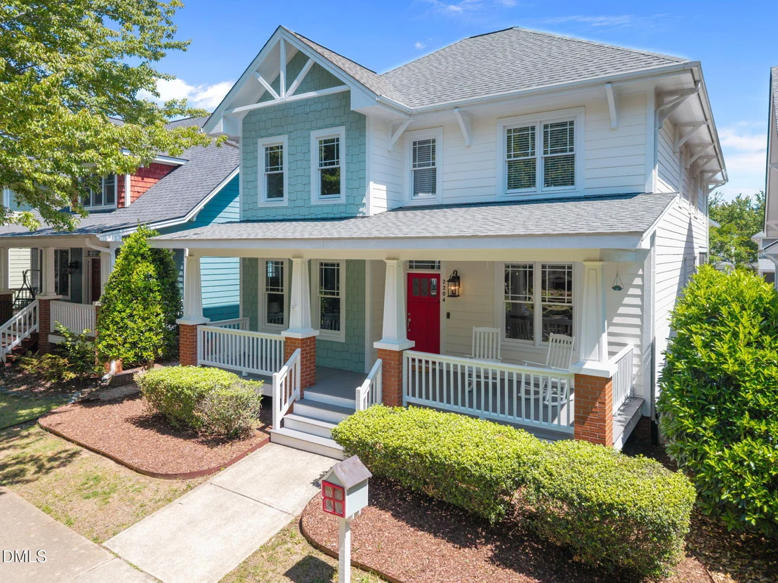 Photo of 2204 Karns Place
