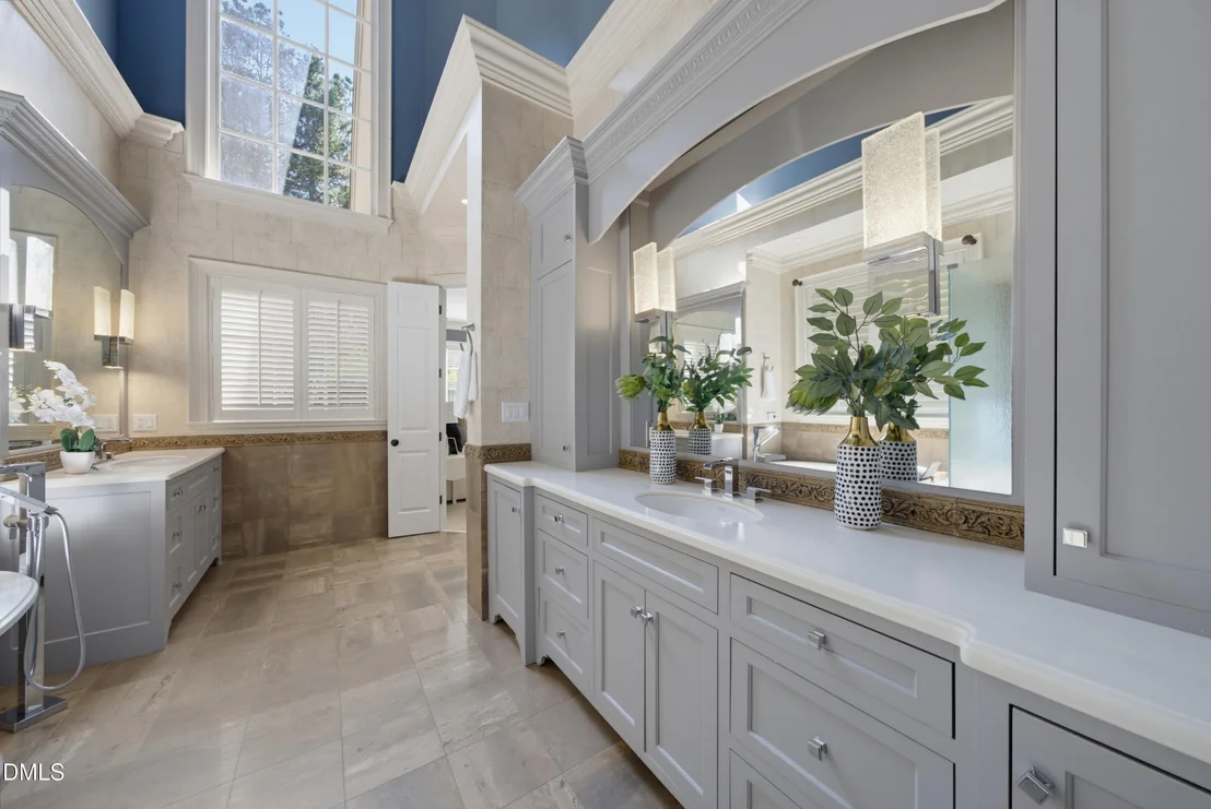 Photo of 6592 Wakefalls Drive