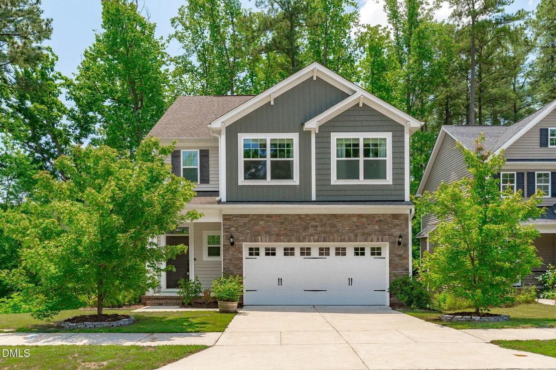 Photo of 2215 Magnolia Tree Lane