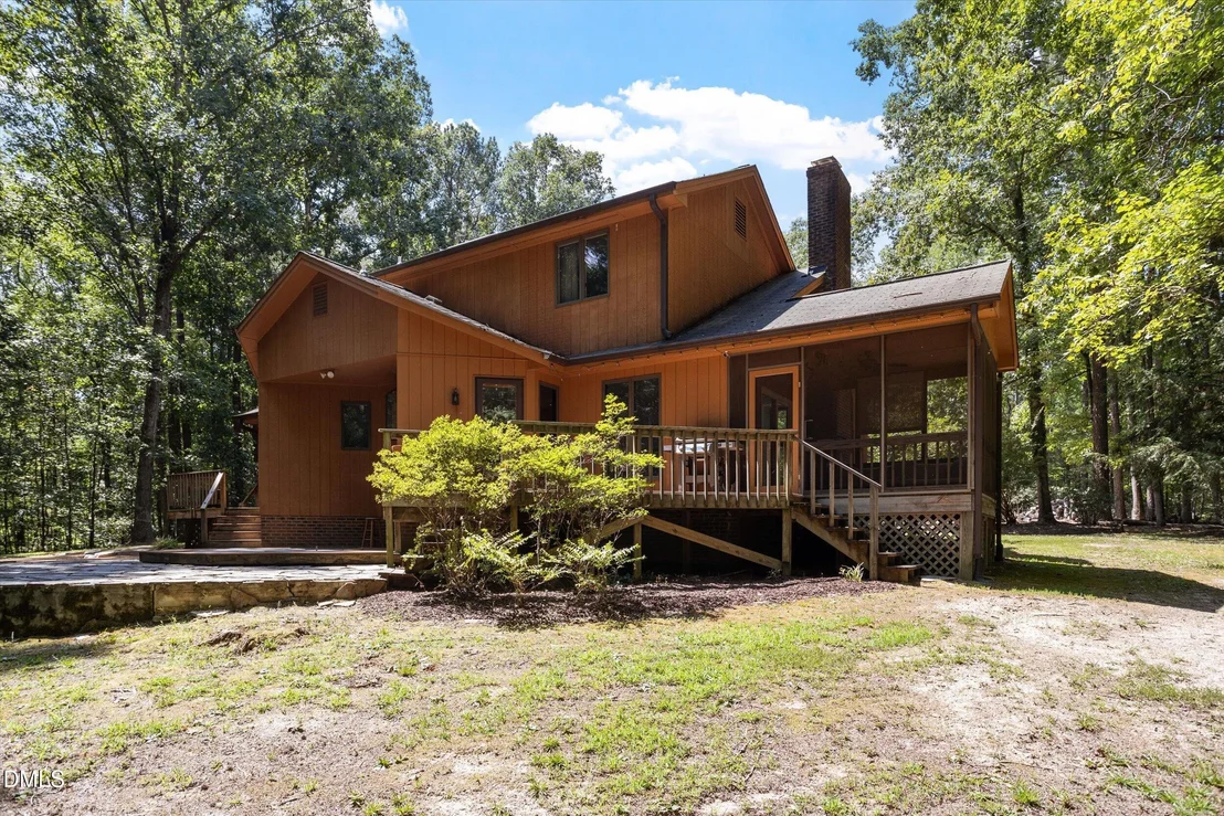 Photo of 1040 Rolling Knoll Road