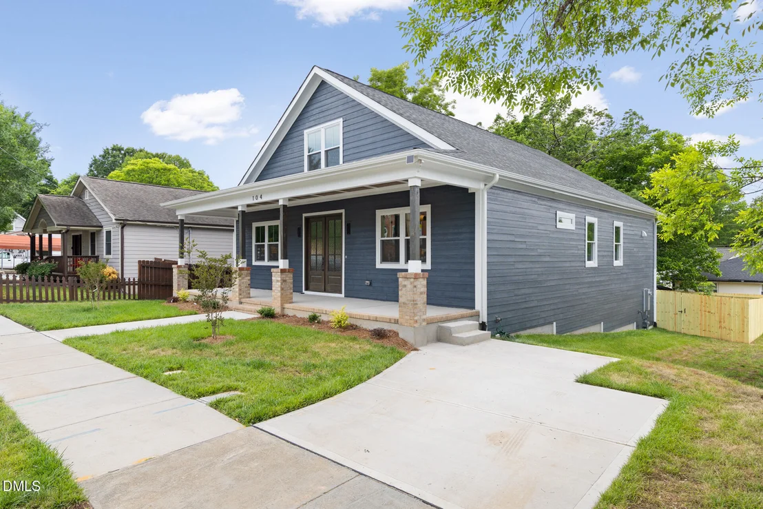 Photo of 104 S Driver Street