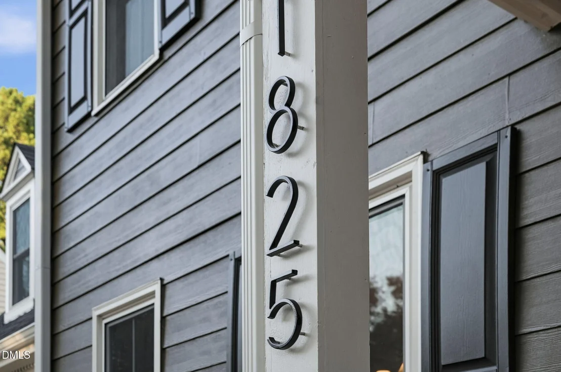 Photo of 1825 Thorpshire Drive
