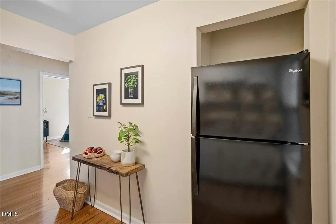 Photo of 1512 London Circle