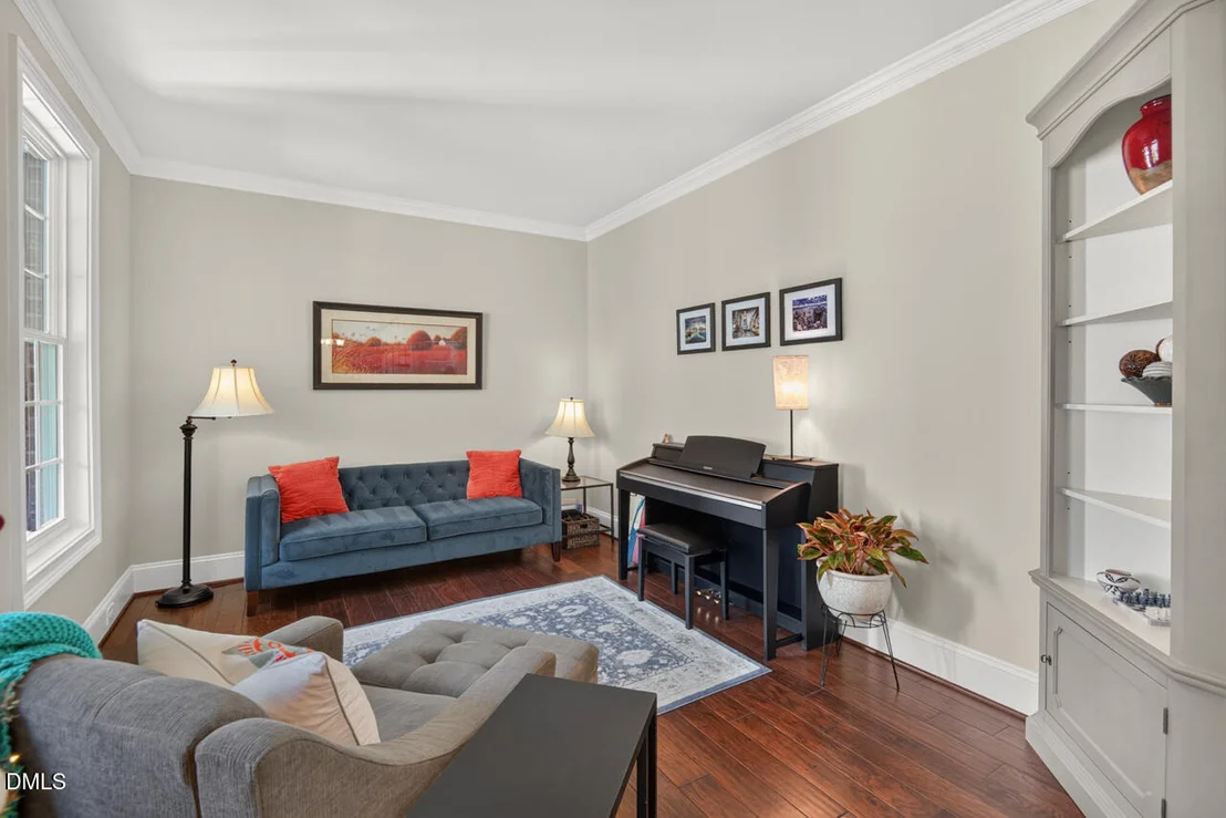 Photo of 722 Clausun Drive