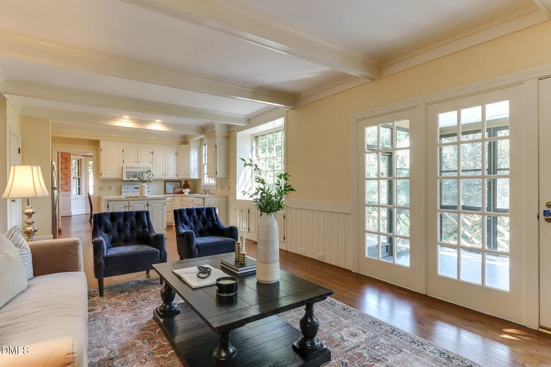 Photo of 3102 Eton Road