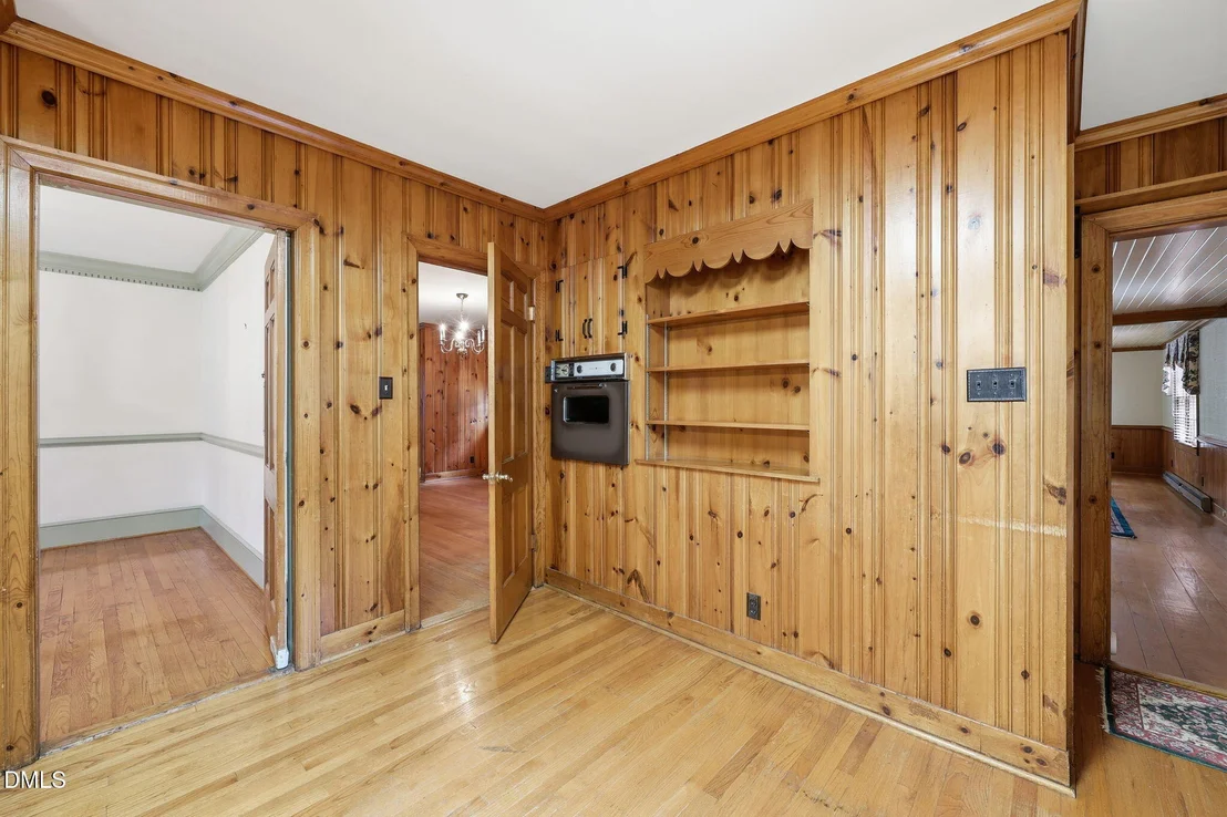 Photo of 212 Hillcrest Drive