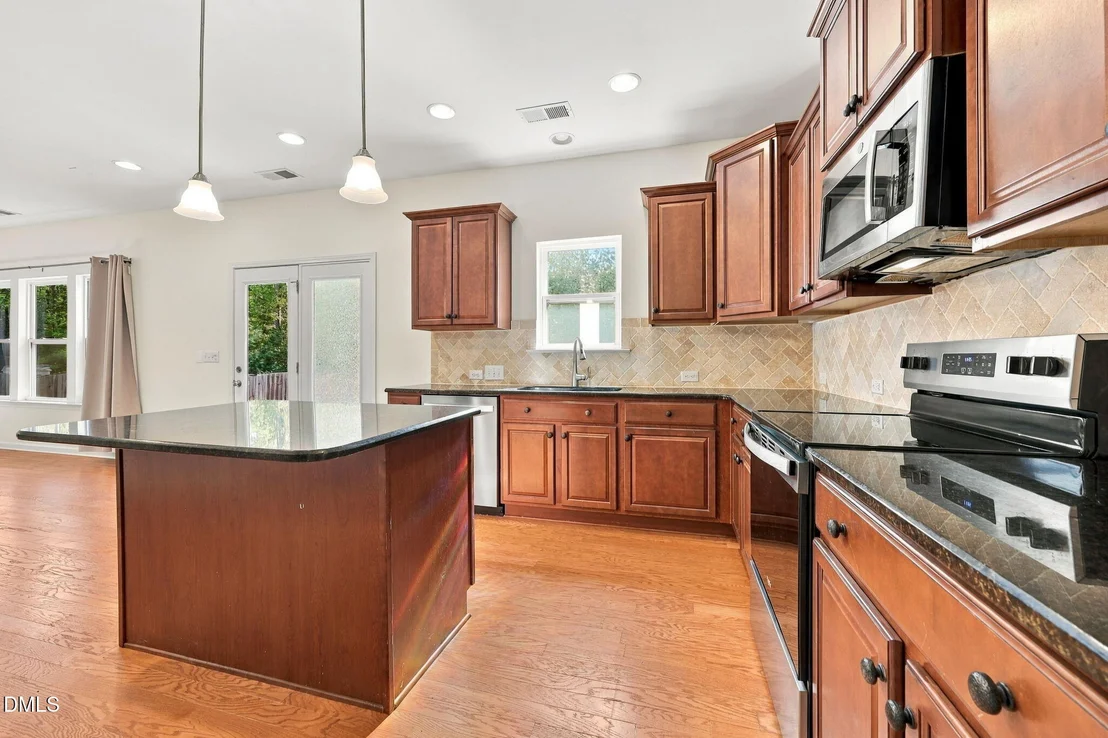 Photo of 1105 Poplar Street