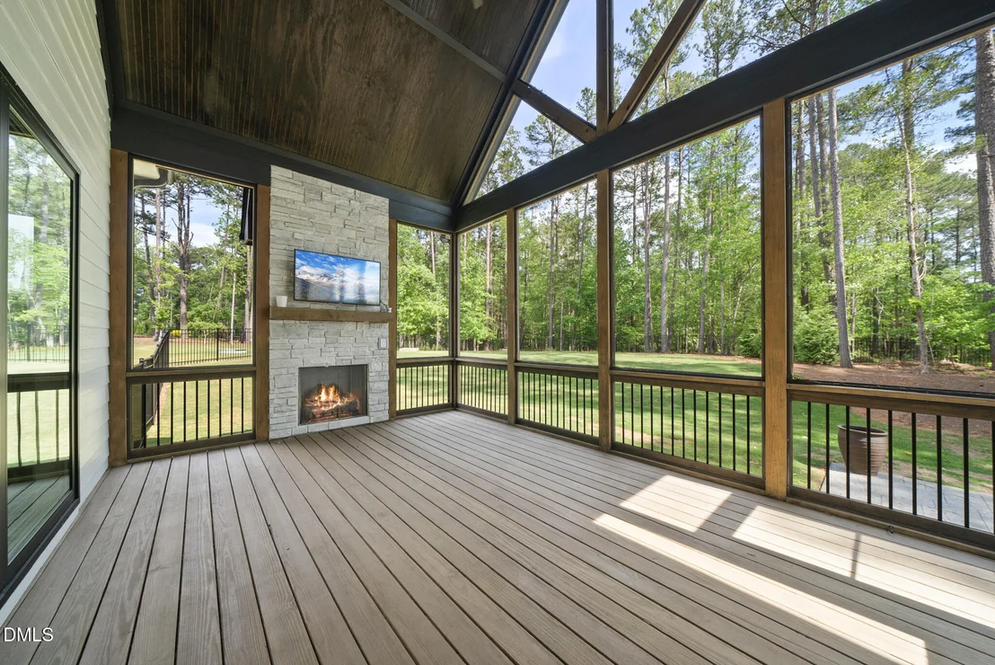 Photo of 904 Harrison Ridge Road