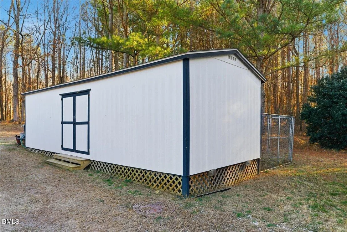 Photo of 1190 Little Mountain Road