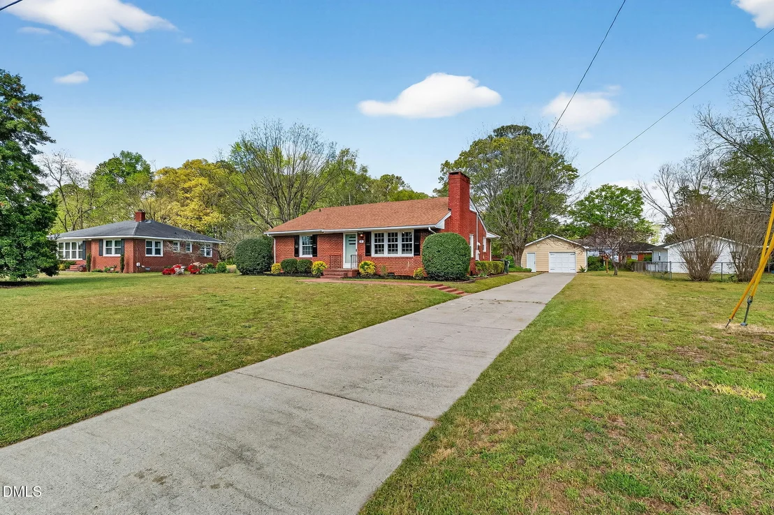 Photo of 105 Forest Drive