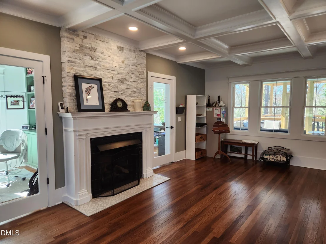 Photo of 1105 Mordecai Drive