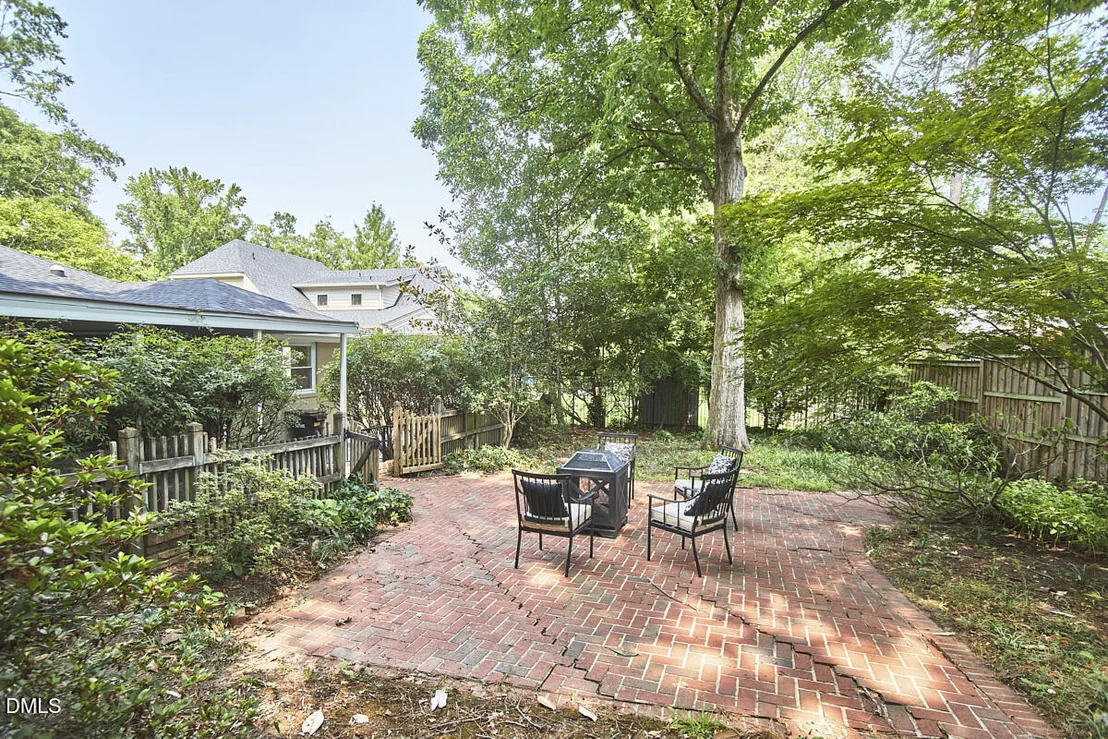 Photo of 118 Forestwood Drive