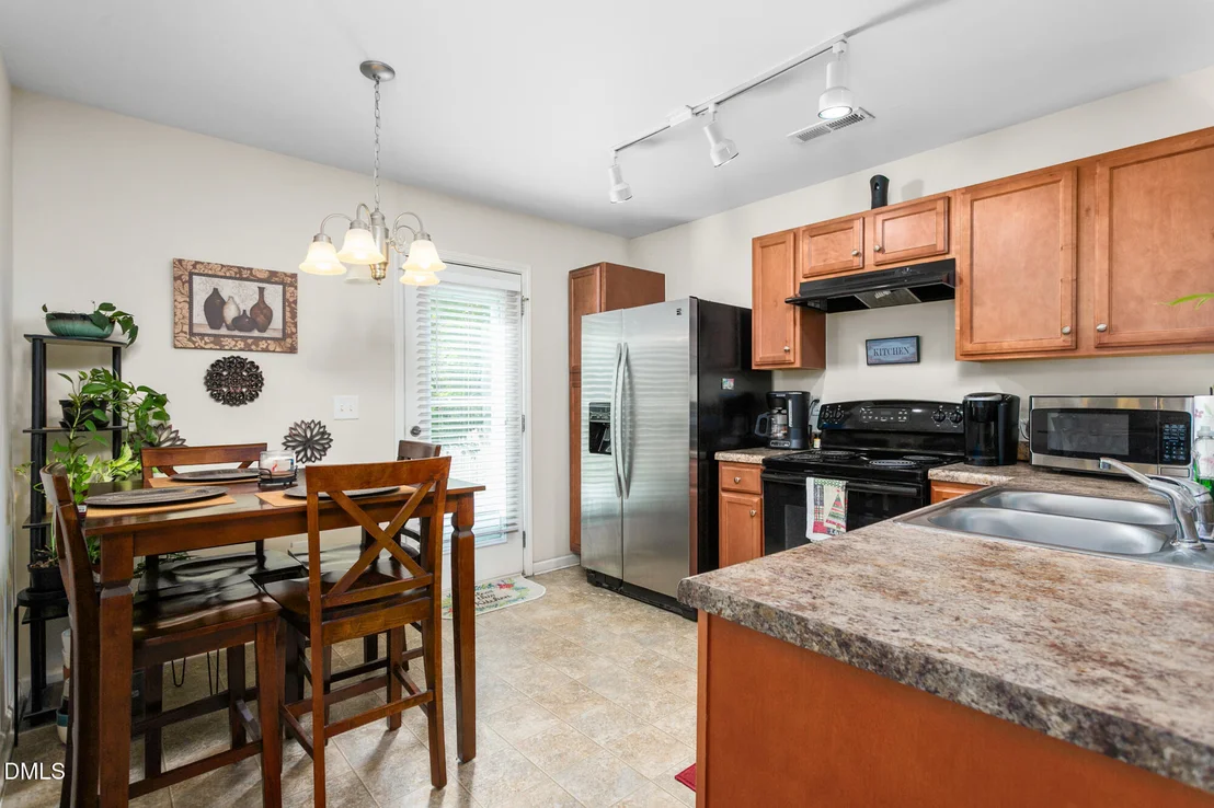 Photo of 691 Thistle Drive