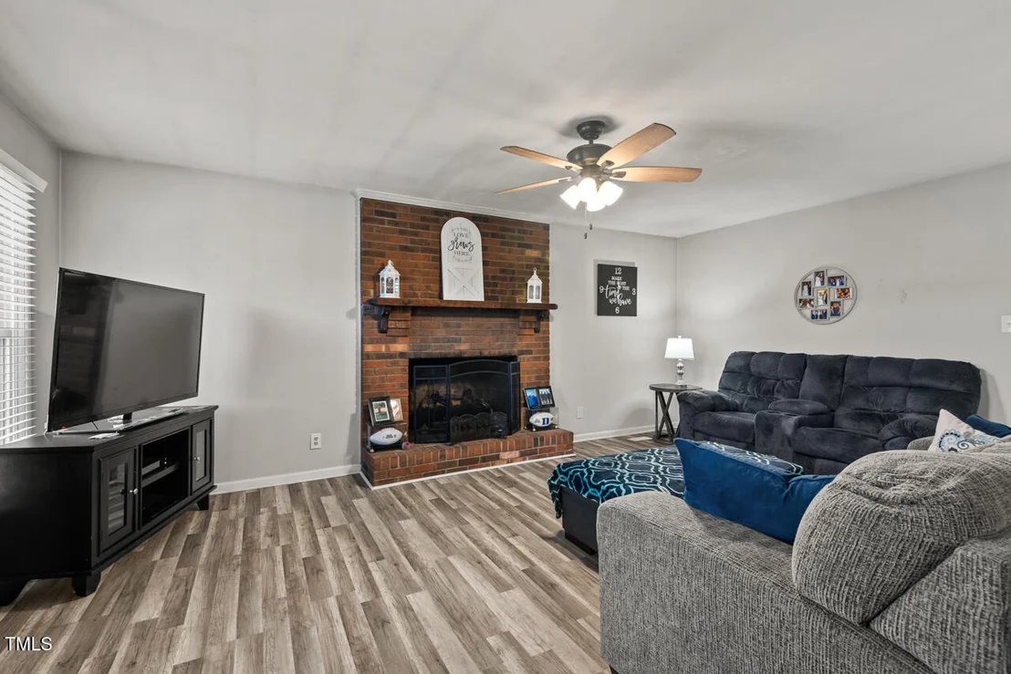 Photo of 130 Twin Oaks Drive