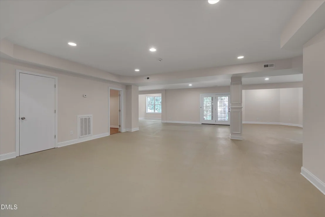 Photo of 901 South Bend Drive