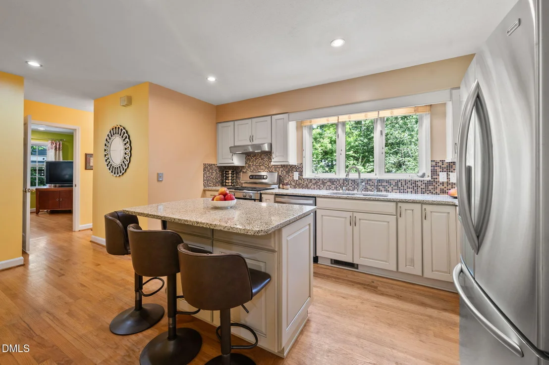 Photo of 721 Tinkerbell Road
