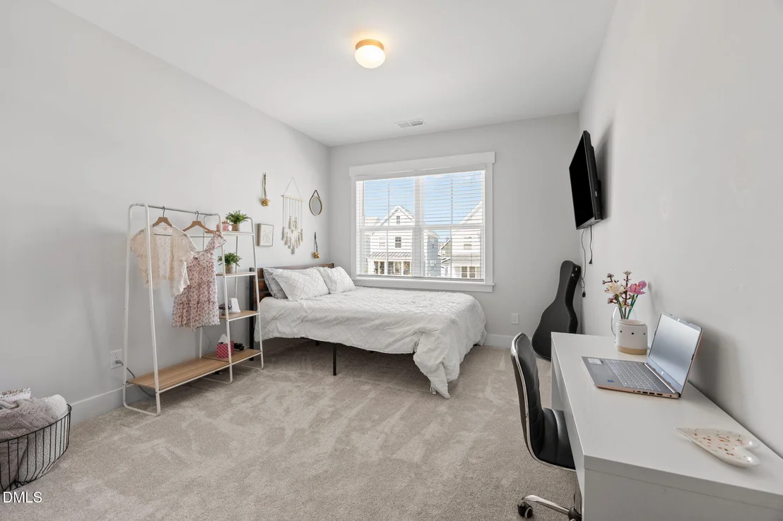 Photo of 512 Basin Hill Drive