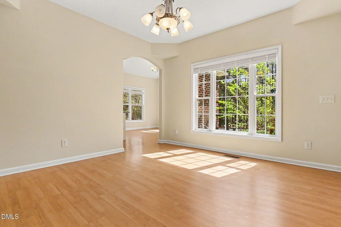 Photo of 122 Vanore Road