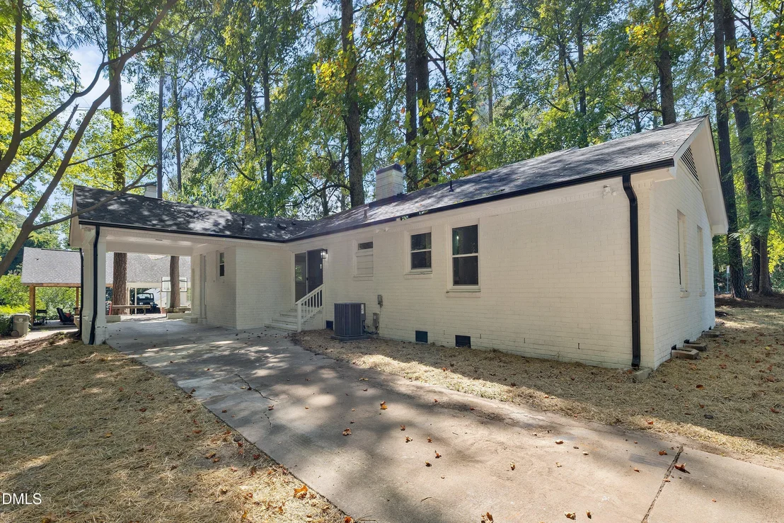 Photo of 112 Dickens Drive