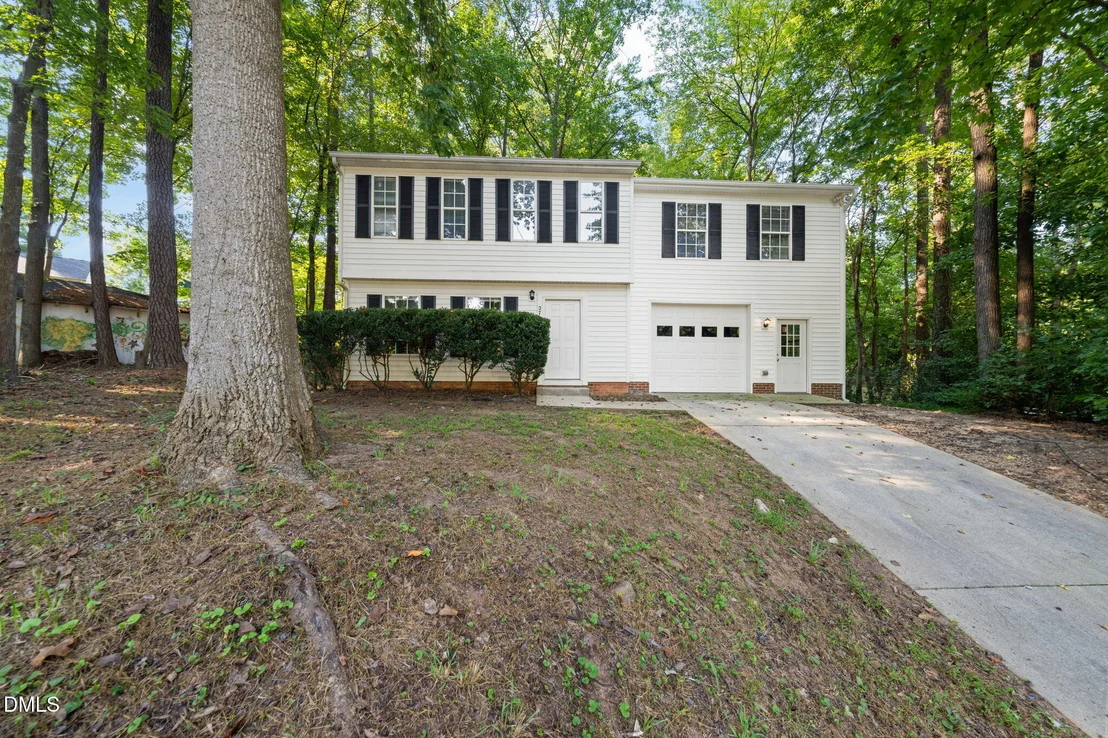 Photo of 2729 Goshawk Lane