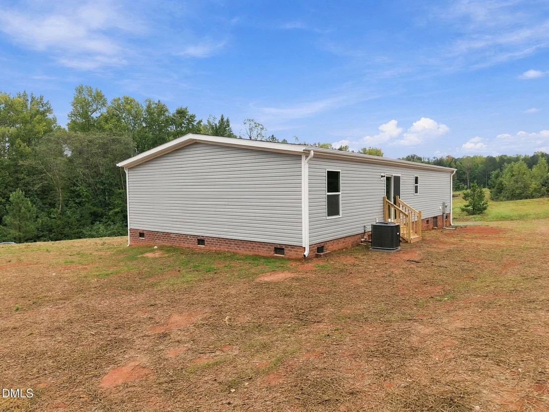 Photo of 8019 Cornwall Road