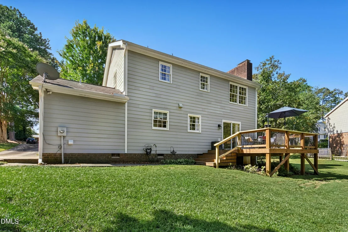 Photo of 1309 Swallow Drive