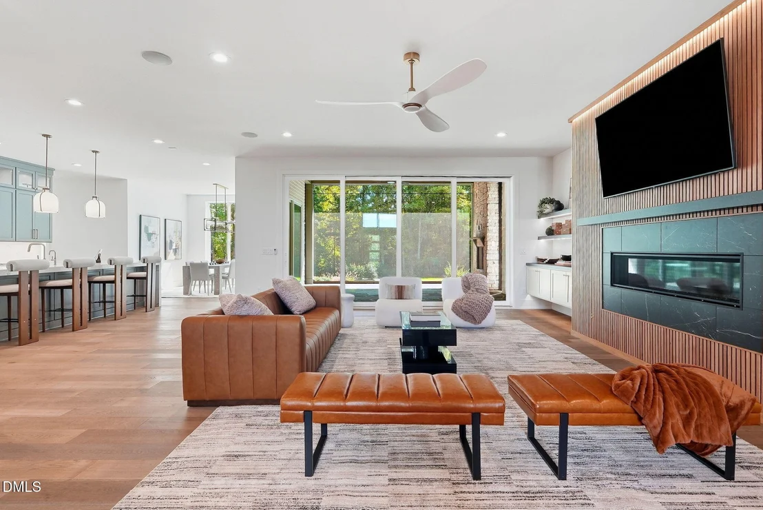 Photo of 213 Westhampton Drive