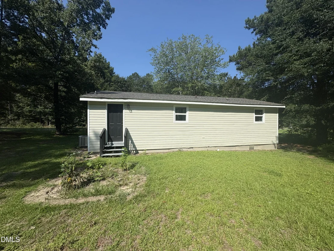 Photo of 1615 Halsey Loop
