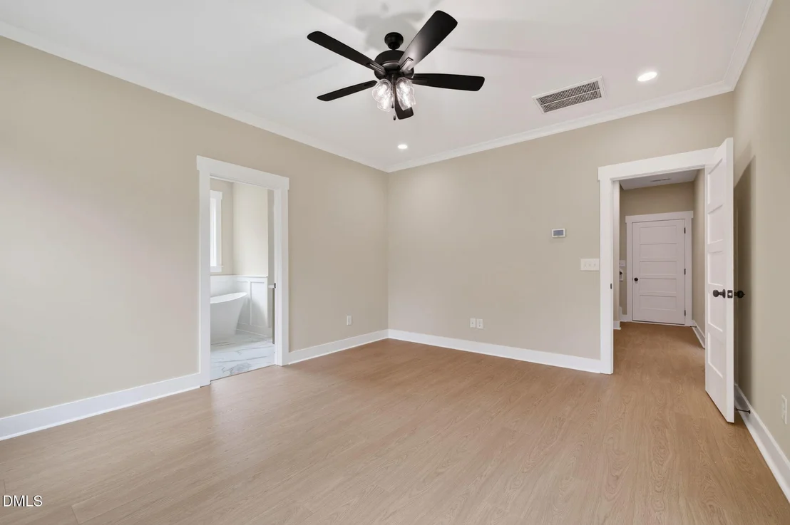 Photo of 175 Hillstead Way