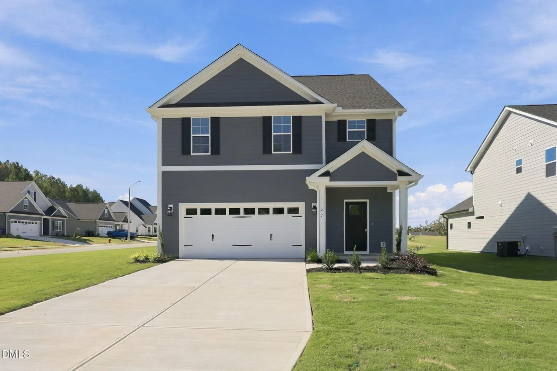 Photo of 127 Grinnell Loop