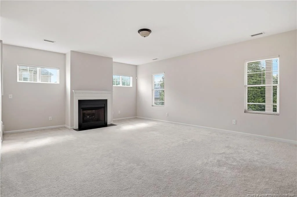 Photo of 910 Highgrove Drive