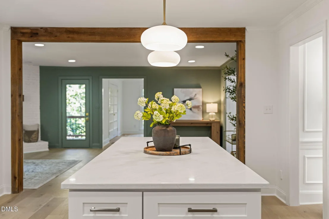 Photo of 2404 Beechview Court