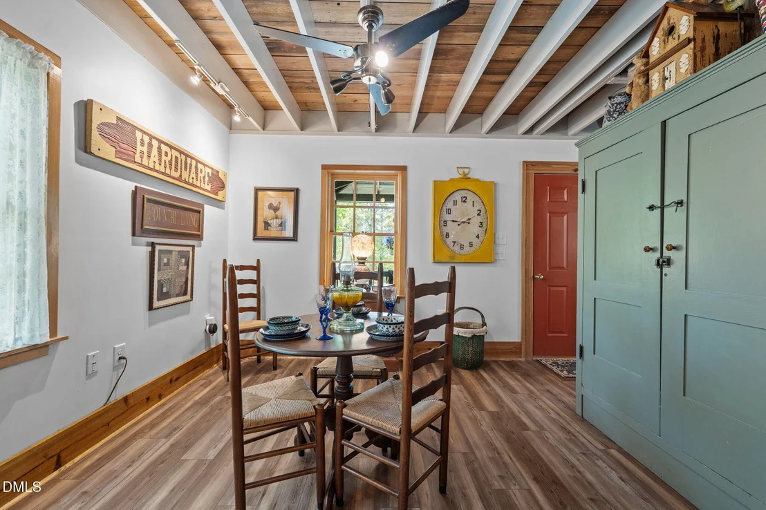 Photo of 2419 Hodges Road