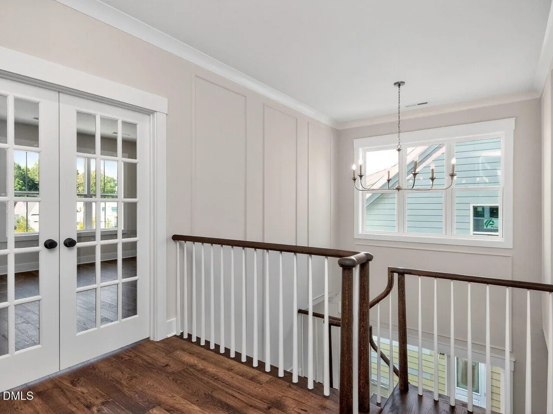 Photo of 1528 Level Stream Road
