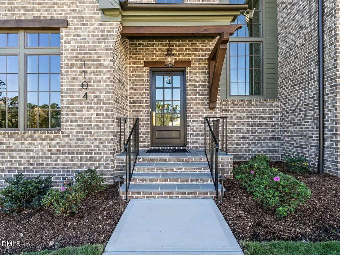Photo of 1104 Oldfourth Lane