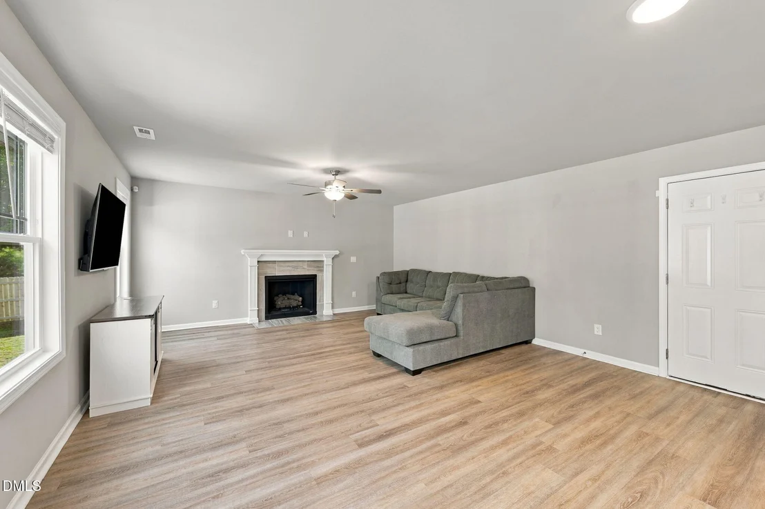 Photo of 300 Starry Sky Drive