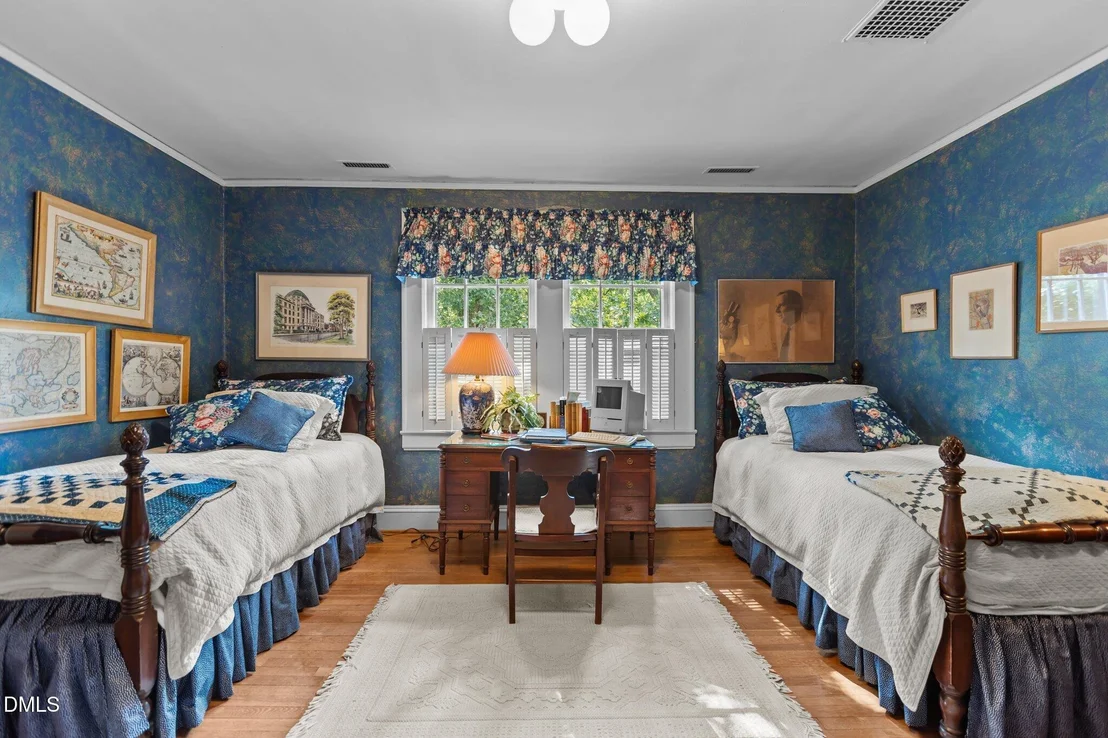 Photo of 3724 Hope Valley Road