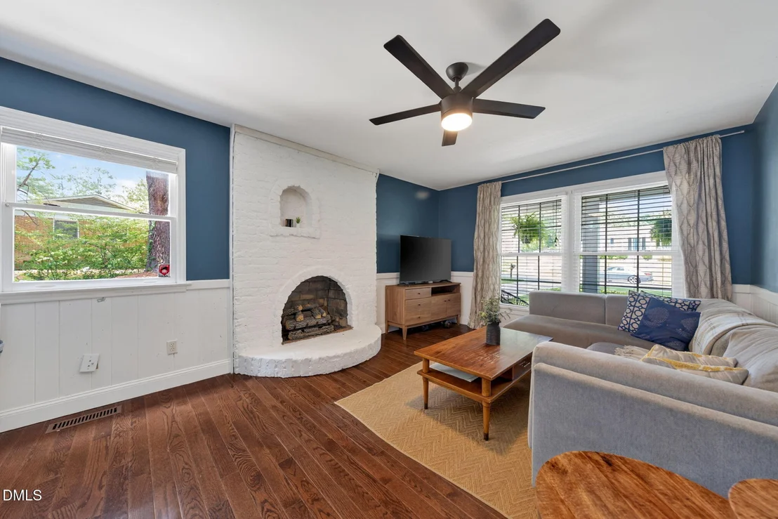 Photo of 107 Monterey Lane