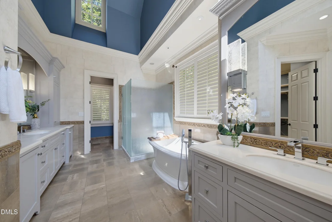 Photo of 6592 Wakefalls Drive