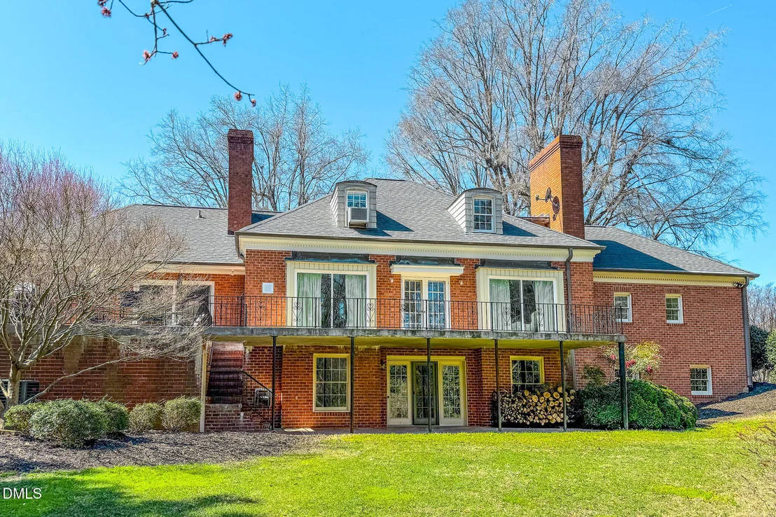Photo of 382 Wimbledon Drive