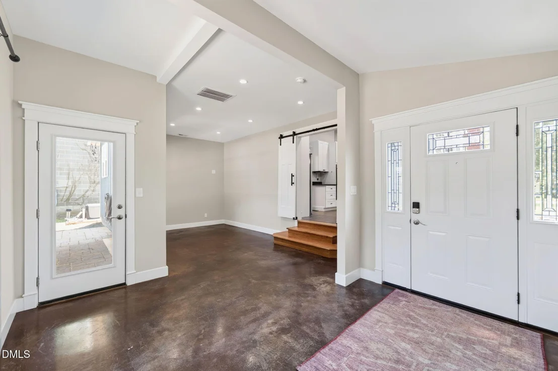 Photo of 309 N Maple Street