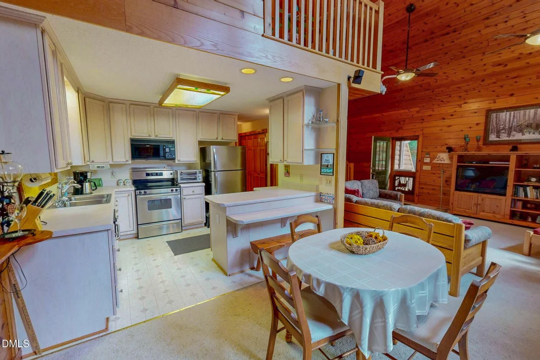Photo of 222 Amber Road