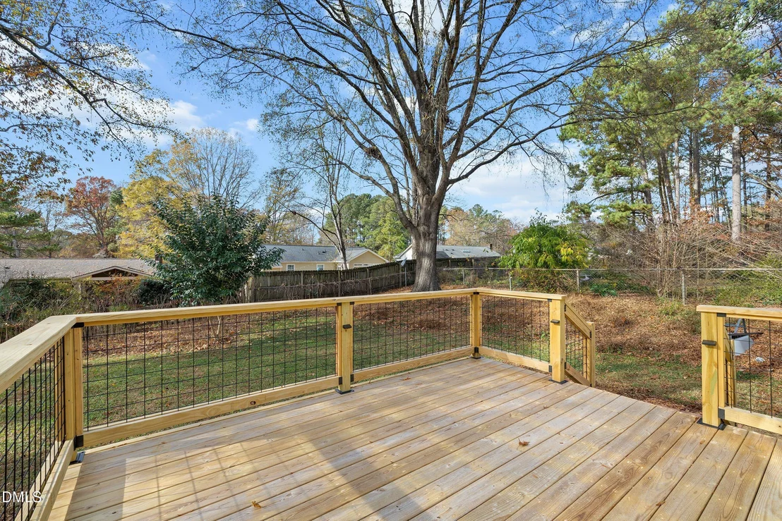 Photo of 514 Holtz Lane