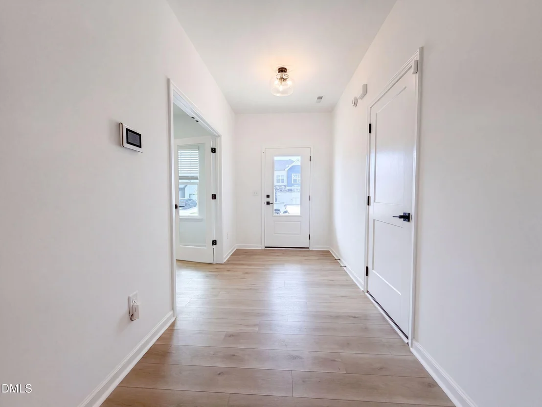 Photo of 109 S Stonemill Trail