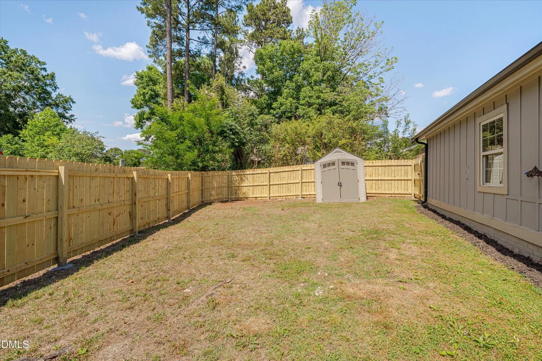 Photo of 2224 Emerson Place