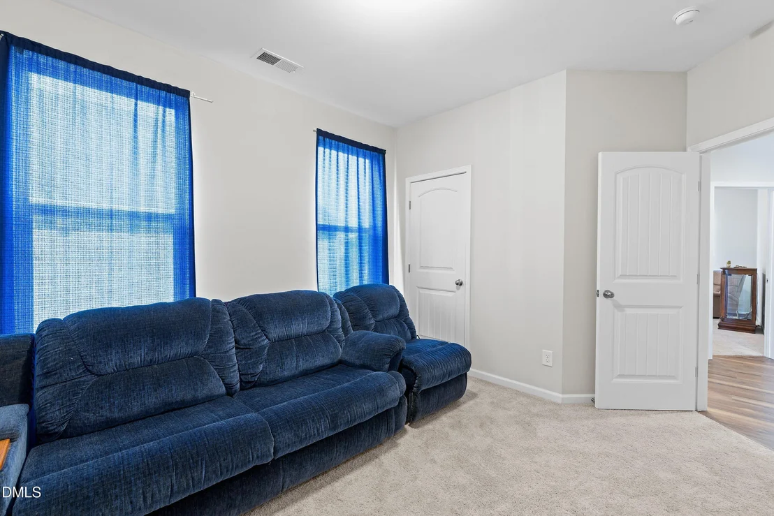 Photo of 77 Carbone Lane