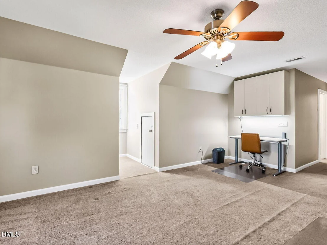 Photo of 1425 Raybon Drive