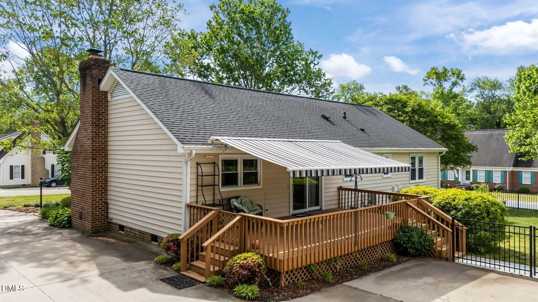 Photo of 101 Meadow Park